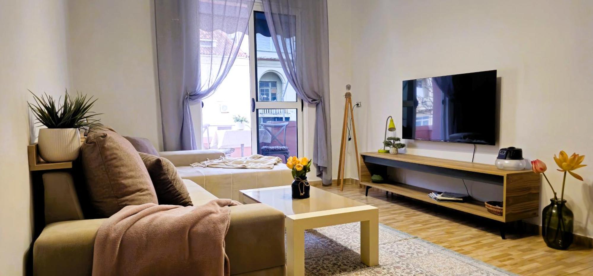 Papu's Home, Center 2br Tirana